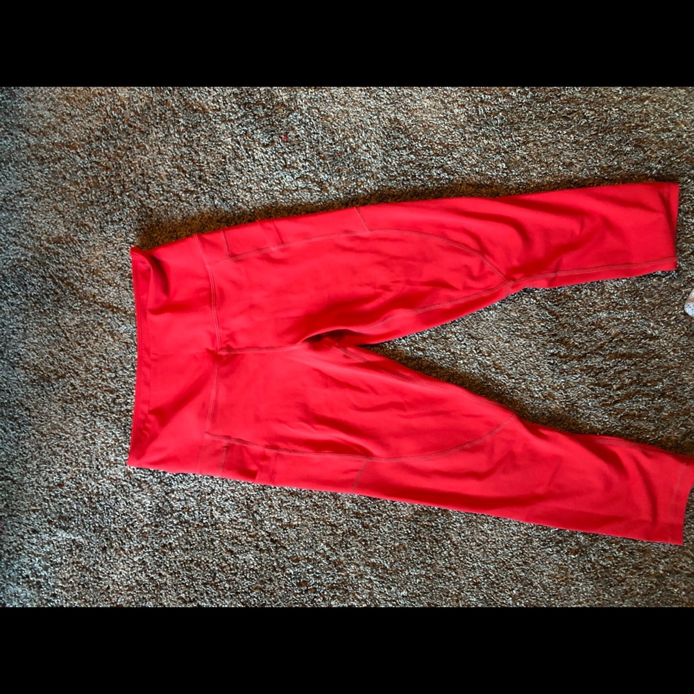 Zyia Hi Rise 20” Red Pocket Light N Tights